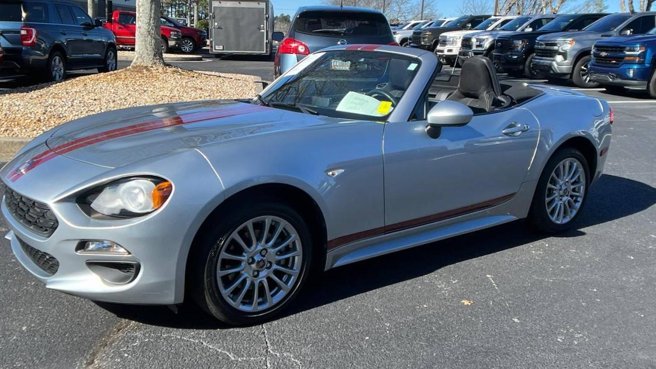 FIAT 124 SPIDER 2018 JC1NFAEK8J0137044 image